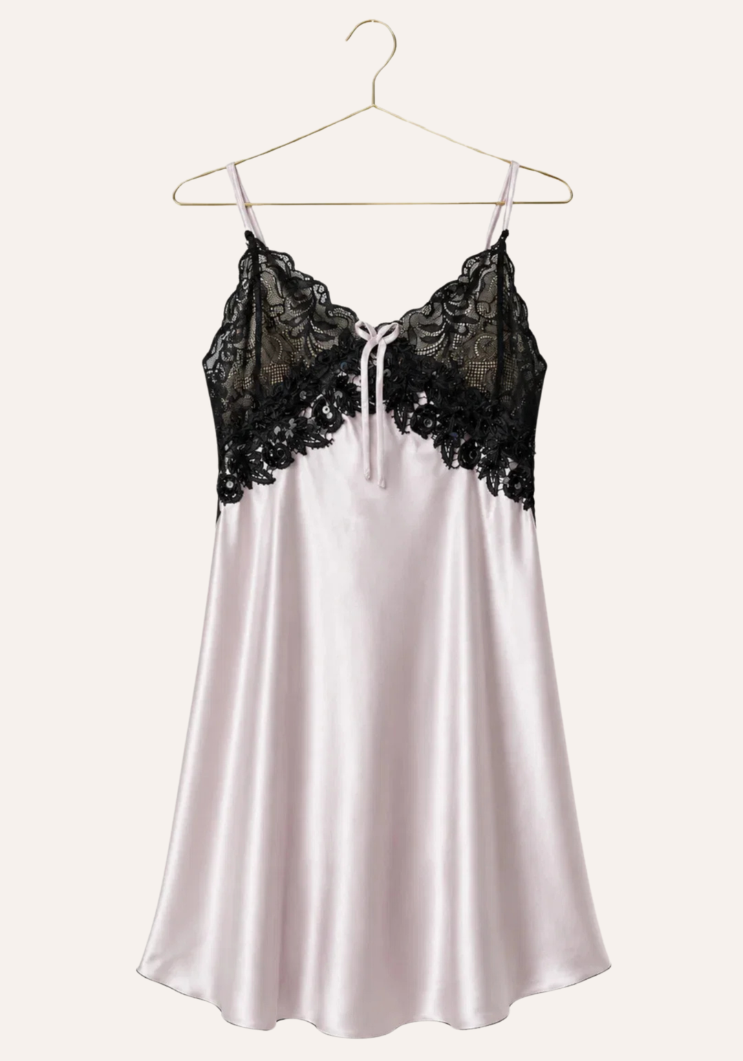 Satin Babydoll: Shoulder Strap With Dantel Cups And Applique Under Cups