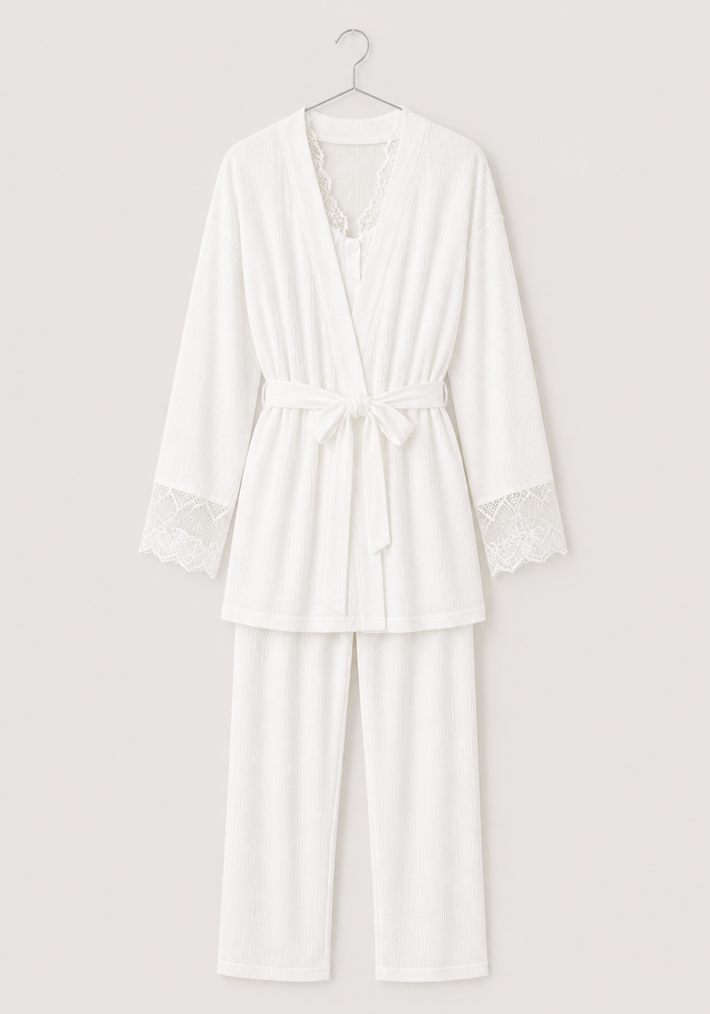 Maternal 3 Pieces Set: Pajamas With Long Robe