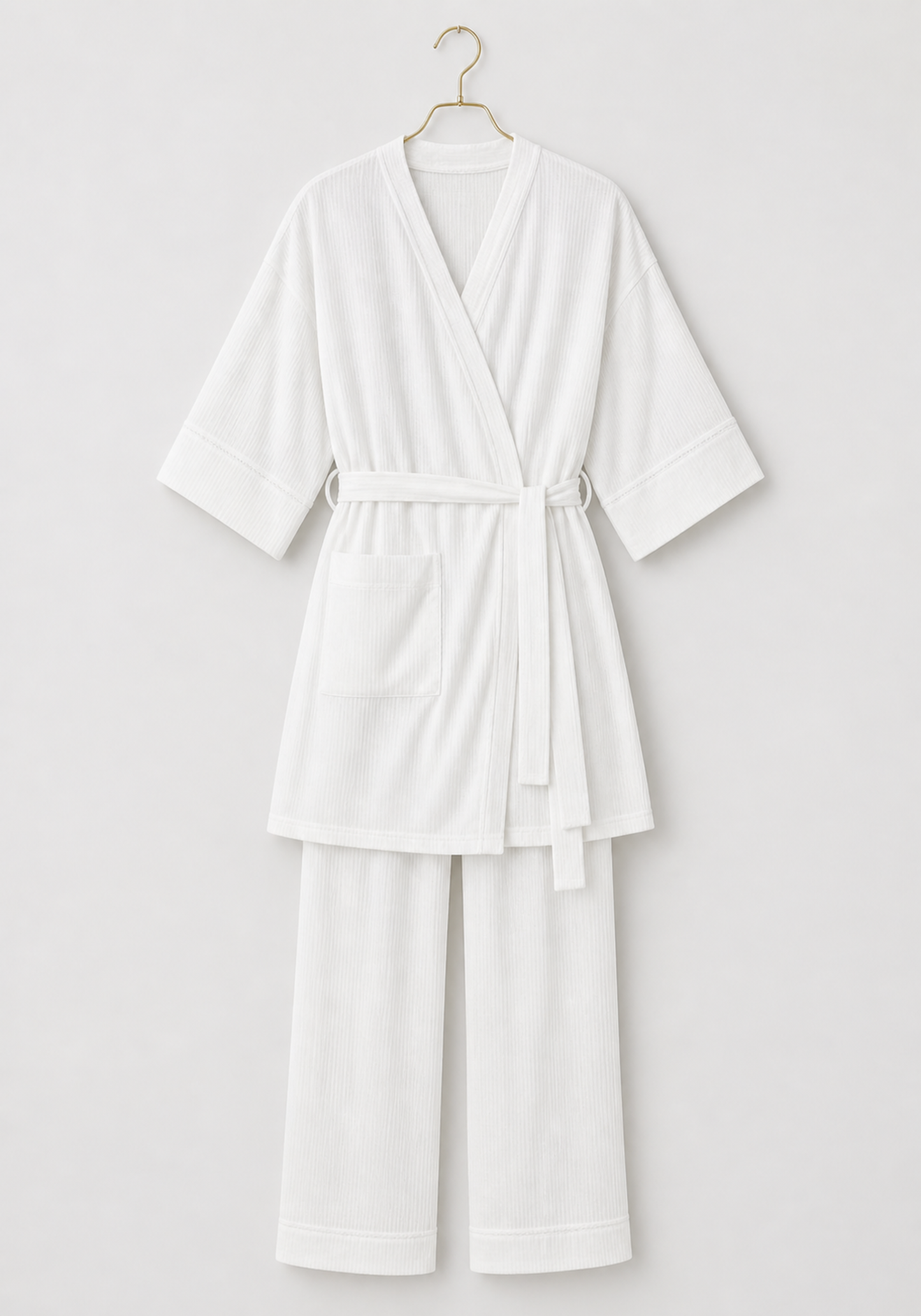 Maternal 3 Pieces Set: Pajamas With Long Robe