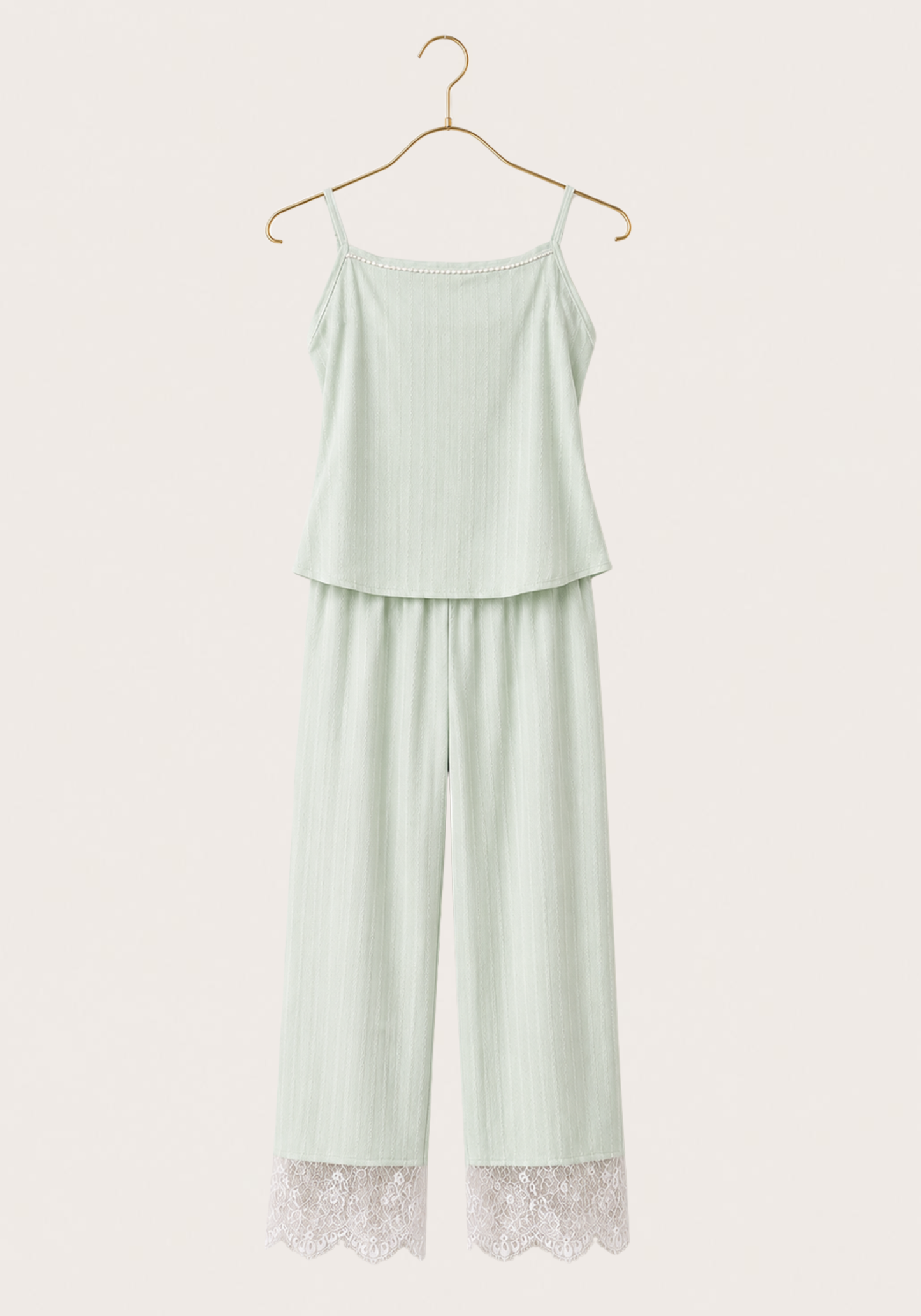 Maternal 4 Pieces Set: Bralet And Pants And Long Sleeves Short Robe And Headband