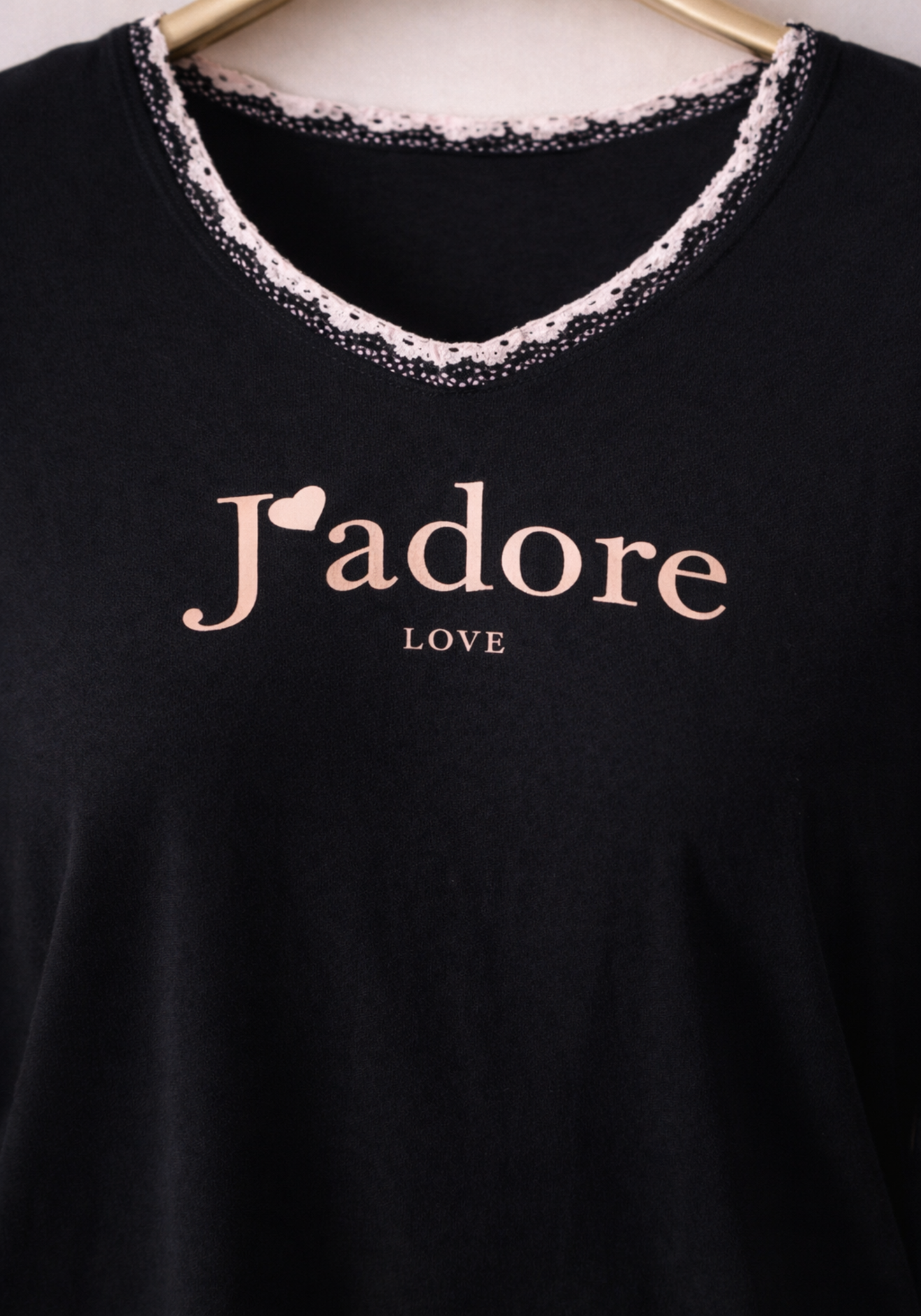 Long Sleeve Pajamas: Plain Top And Dotted Pants (Pvis Els)