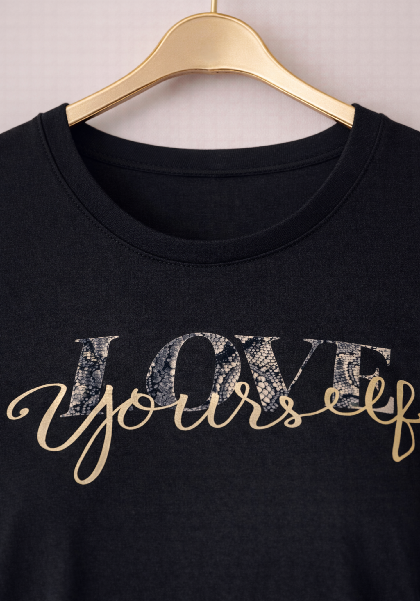 Long Sleeve Pajamas: Plain Top And Printed Pants (Pvis Els)