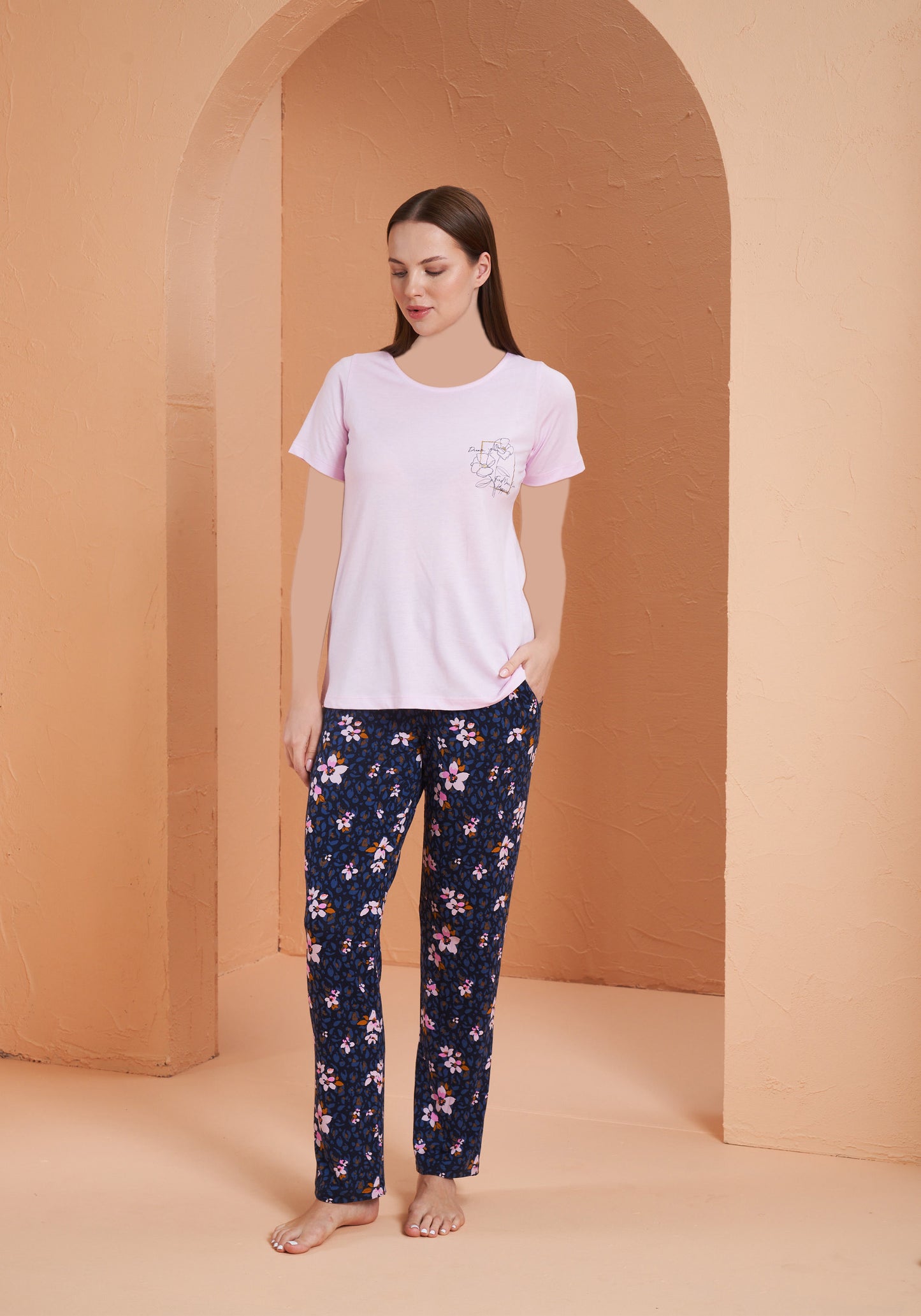 Viscose Lycra Plus Size Short Sleeve Top And Floral Pant Set