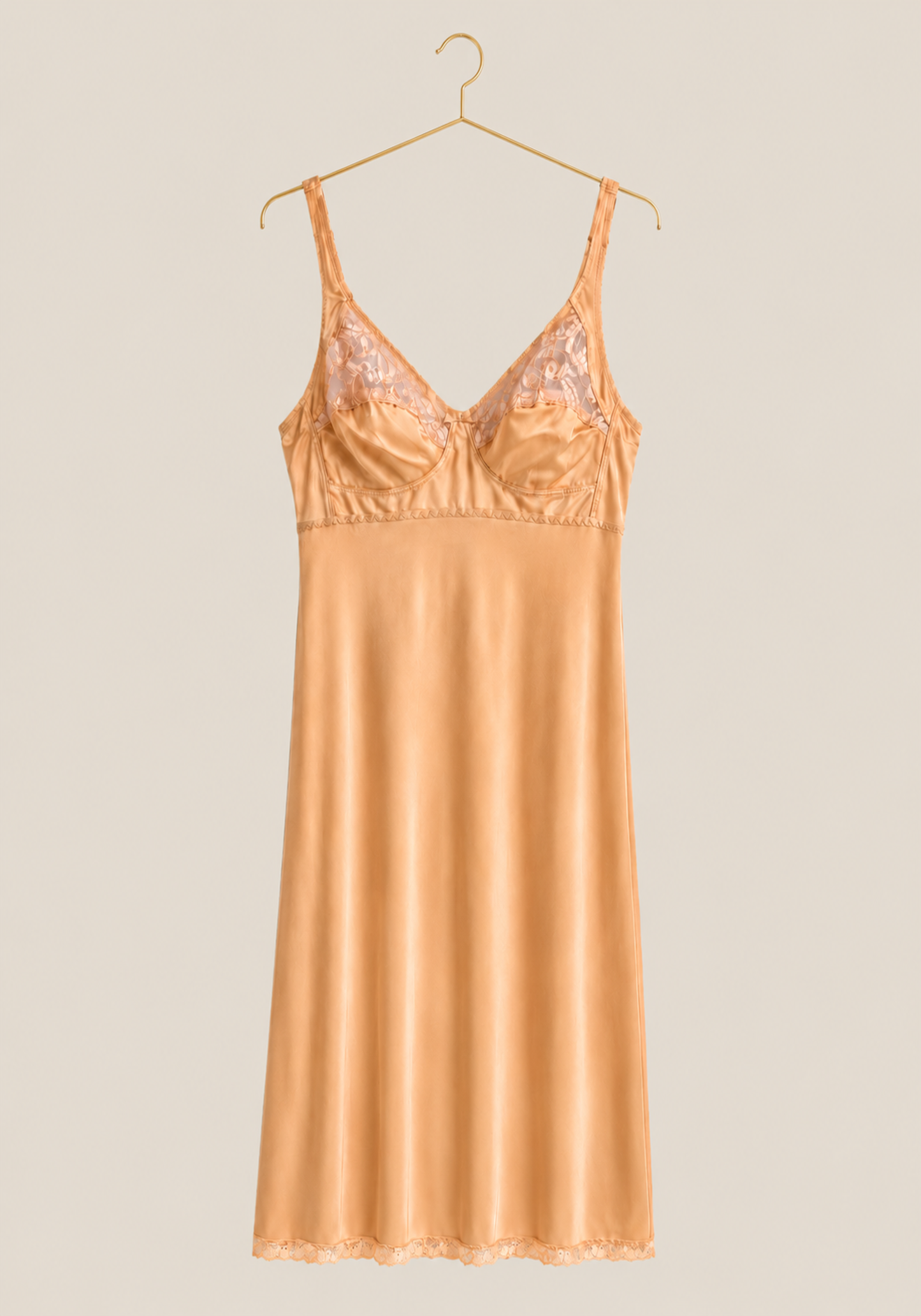 Short Slip: Wide Shoulder Strap Half Lace Unpadded Cup Short Under Slip