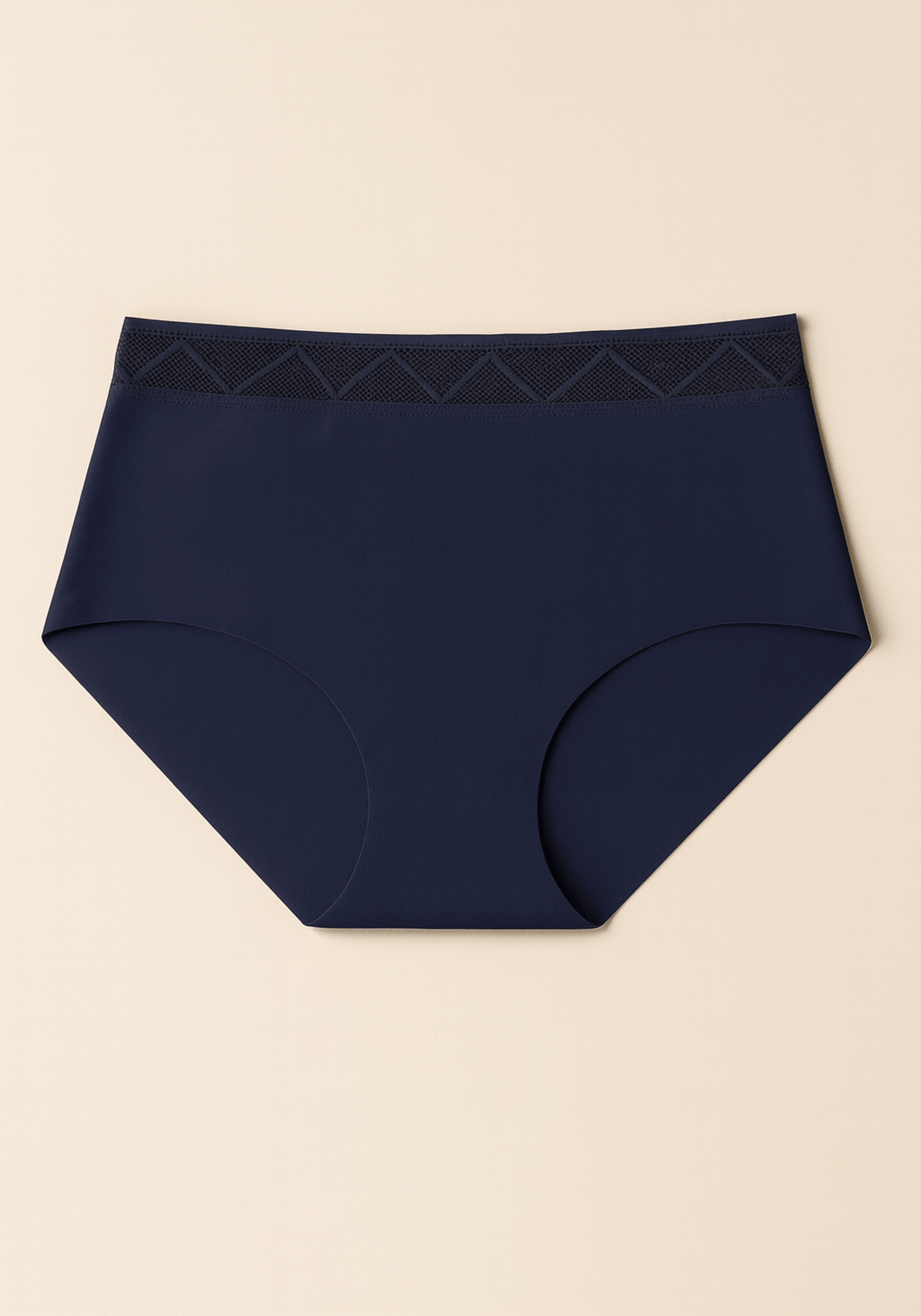 ملابس داخلية UNDR عالية الخصر