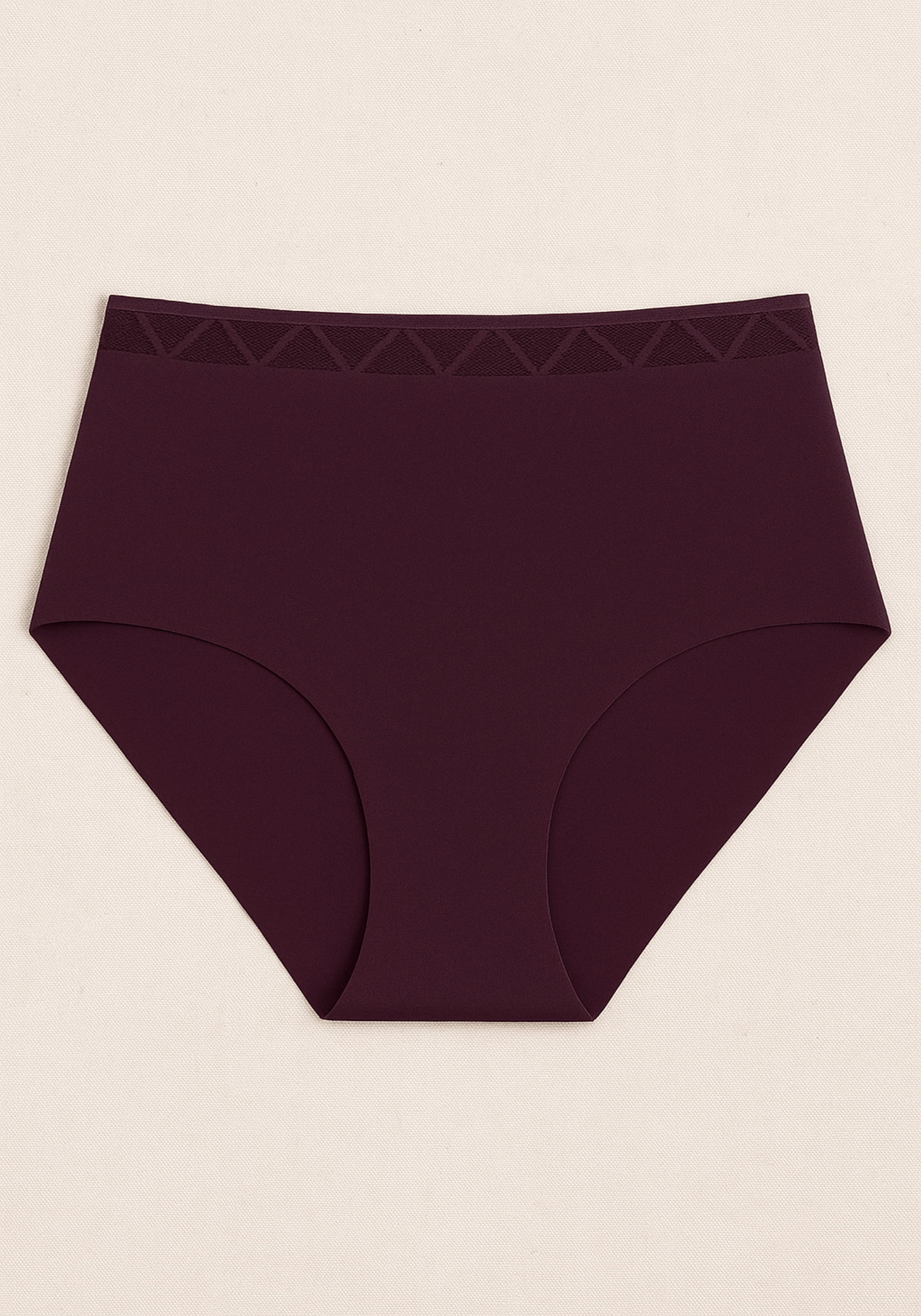 ملابس داخلية UNDR عالية الخصر