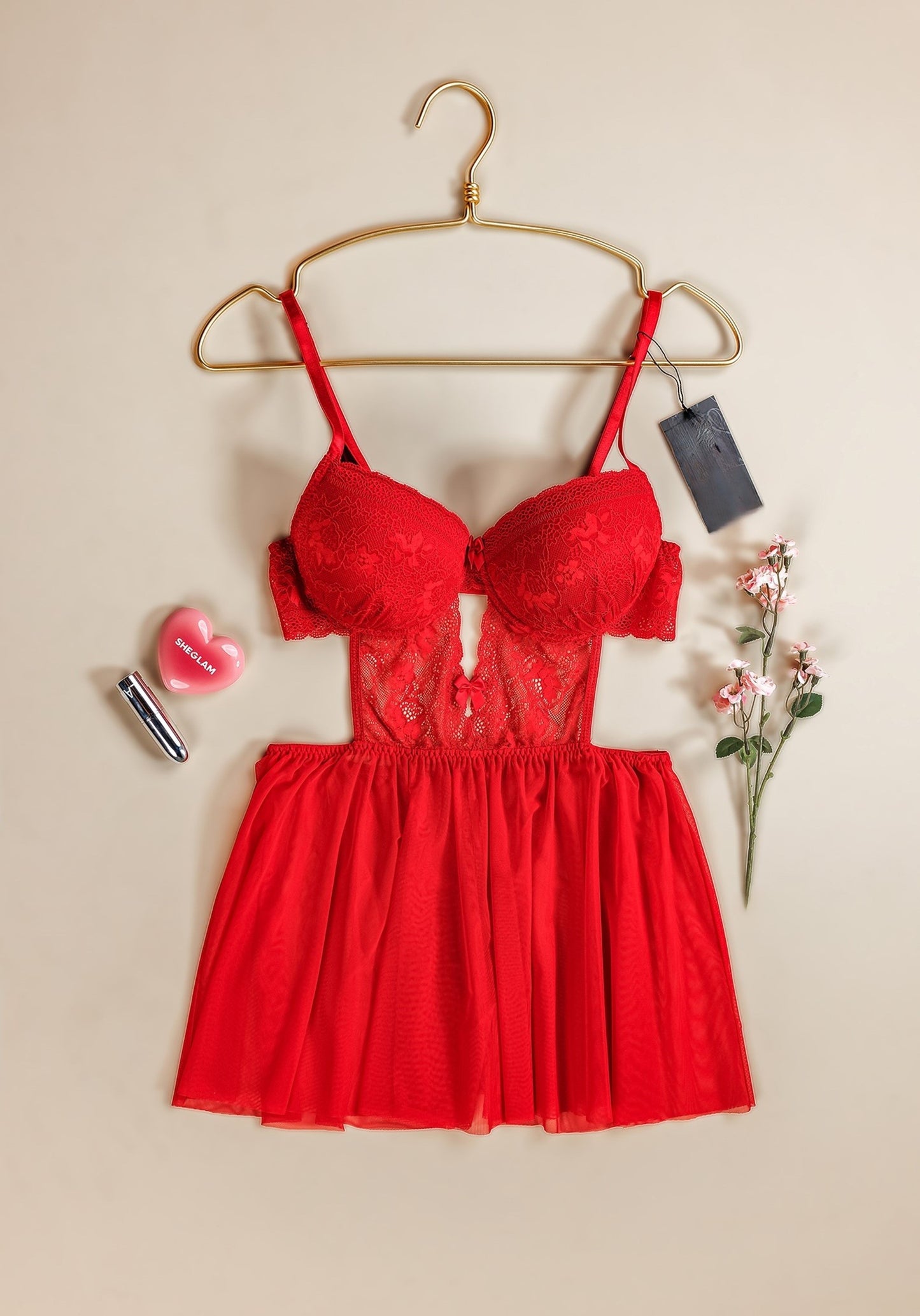 Babydoll: Paddded Lace Bra And Elastic Waist Toullele Skirt With Lace Suspensions