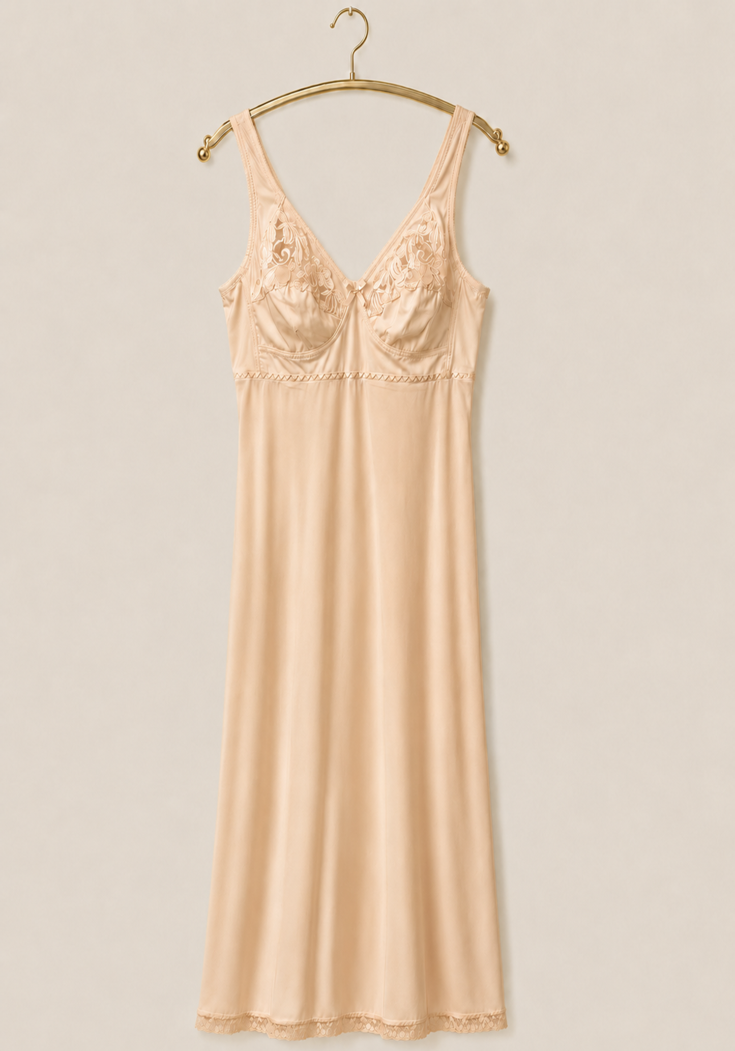 Long Slip: Wide Shoulder Strap Half Lace Unpadded Cup Long Under Slip
