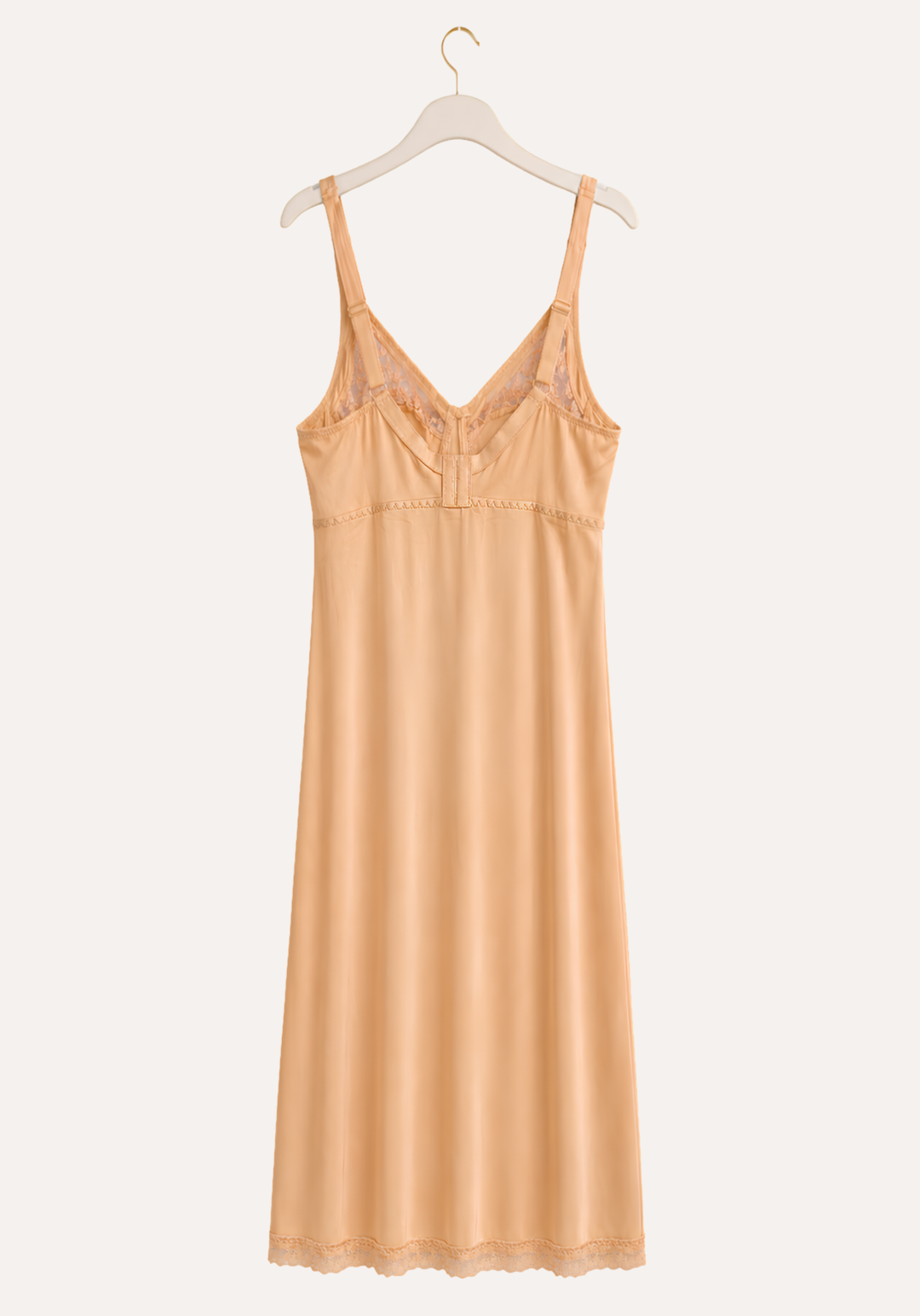 Short Slip: Wide Shoulder Strap Half Lace Unpadded Cup Short Under Slip
