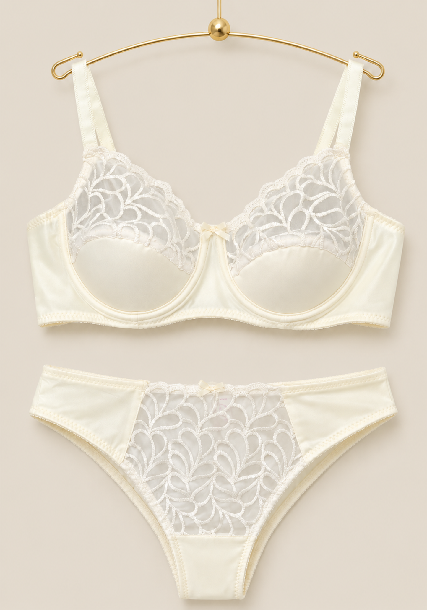 Bridal Bra Set: Half Plain Padded Half Dantel Cup Bra And Panty With Dantel Detail