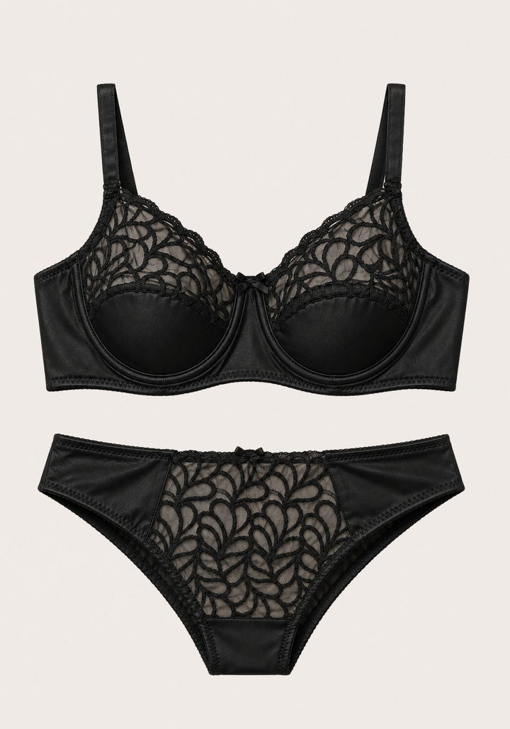 Bridal Bra Set: Half Plain Padded Half Dantel Cup Bra And Panty With Dantel Detail