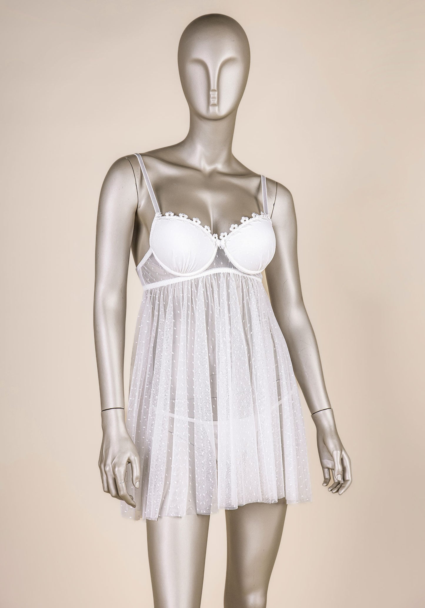 طقم رداء الزفاف القصير من LNGR