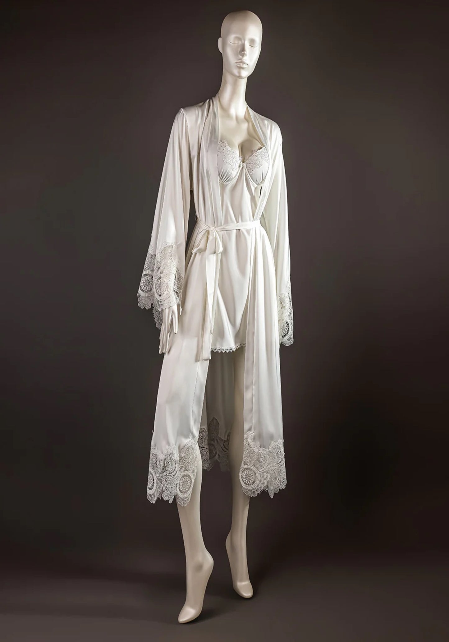 Bridal Long Robe Set: Satin Underwire Padded Short Nighty With Lace Detail And Satin Long Robe With Dantel On The Sleeves And Bottom