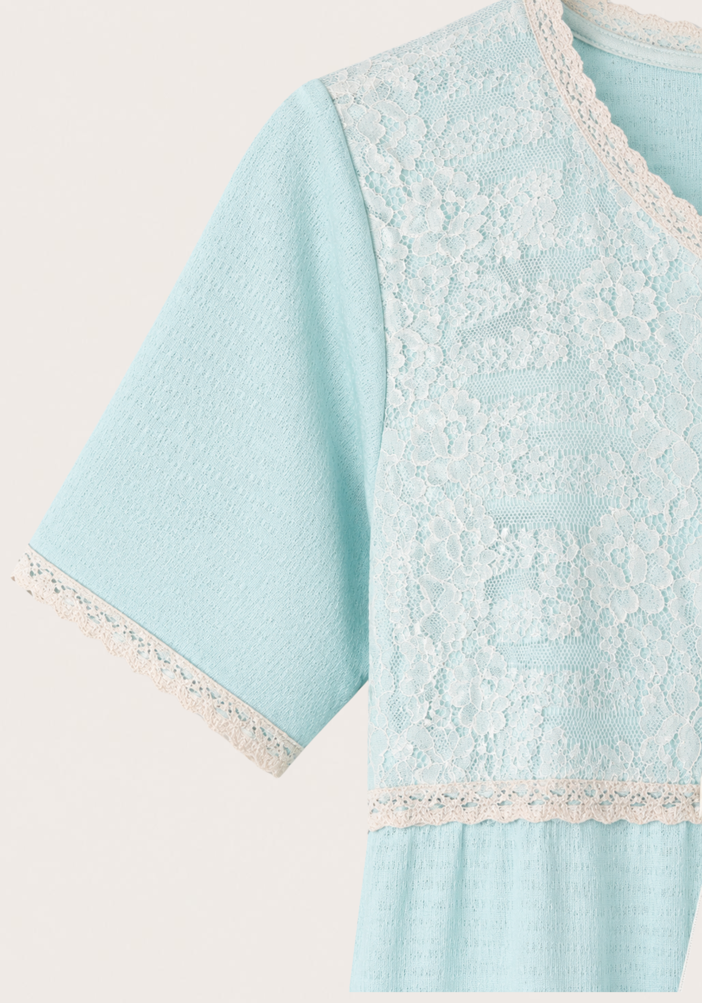 Maternal Robe Set: Button Long Nighty With Front Dantel And Long Robe With Furr