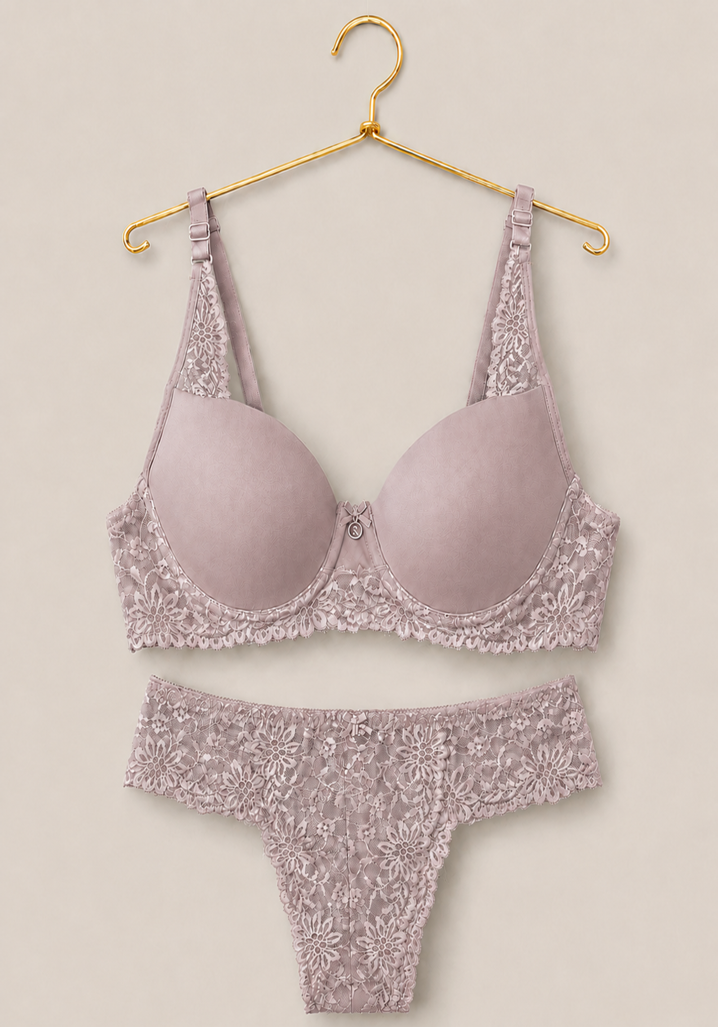 Lingerie Bra Set: Plain Padded Cup Bra With Lace Detail And Full Dantel Panty