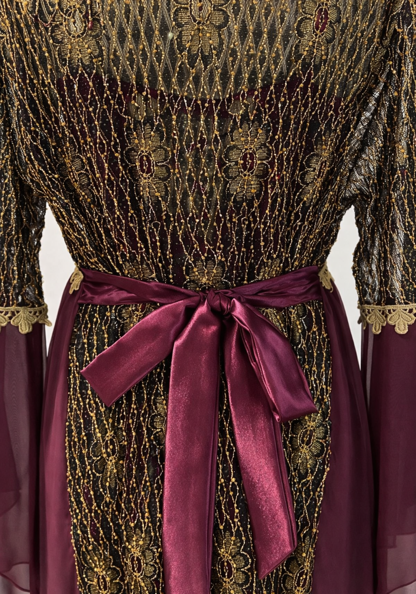 Schiffon Satin Long Robe Set With Golden Dantel