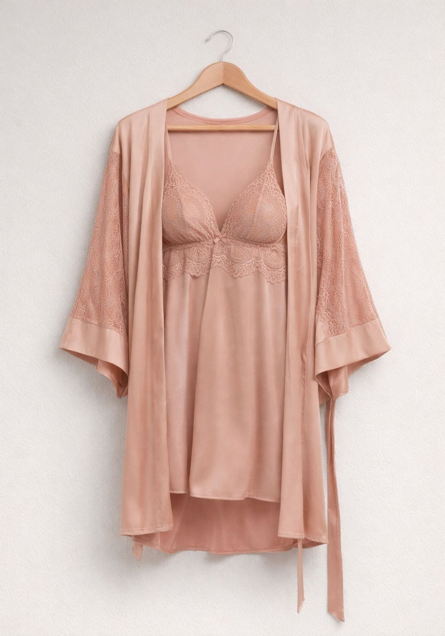 LNGR Satin Robe Set