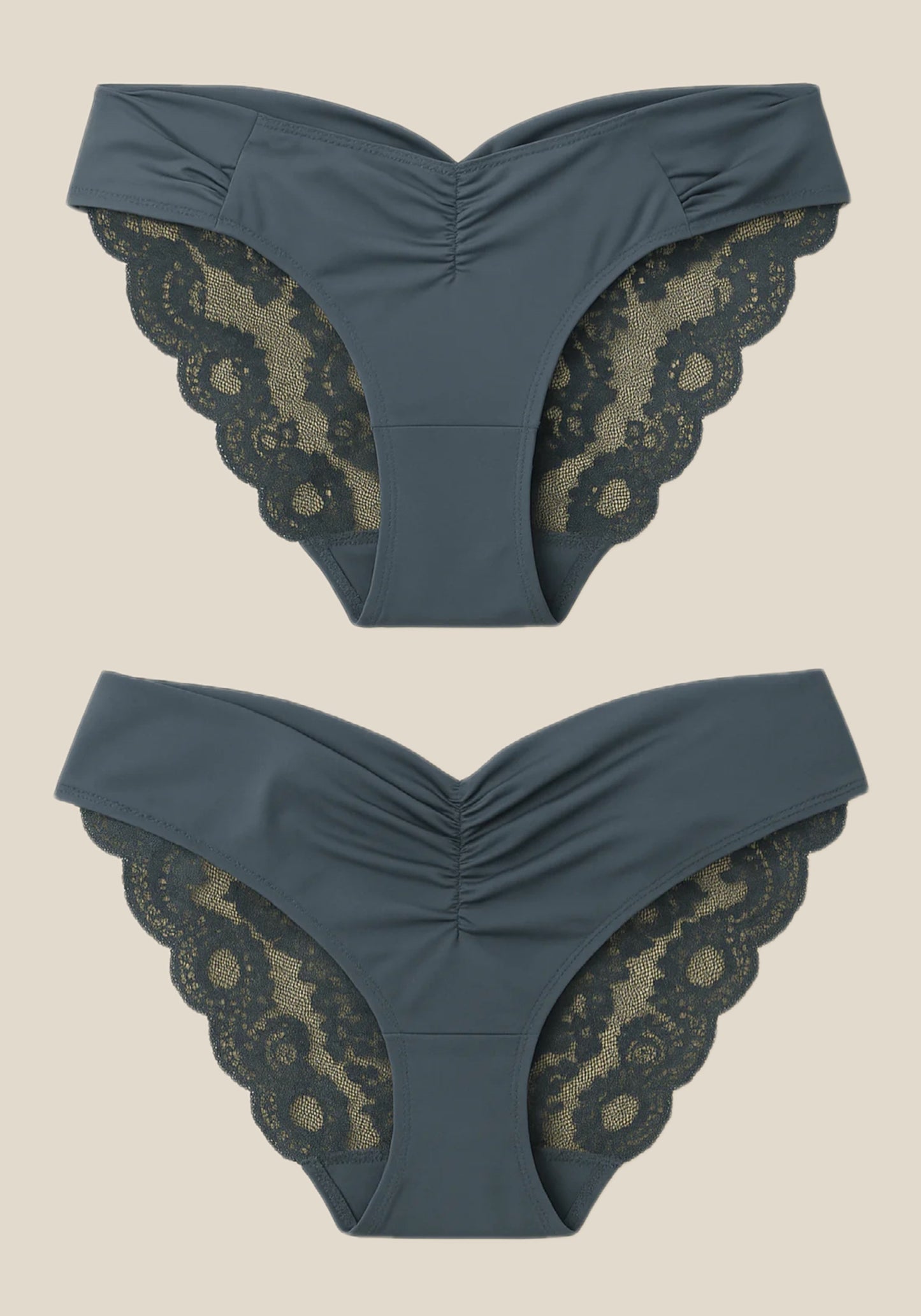 سراويل داخلية تانجا زرقاء مدخنة من UNDR Betty