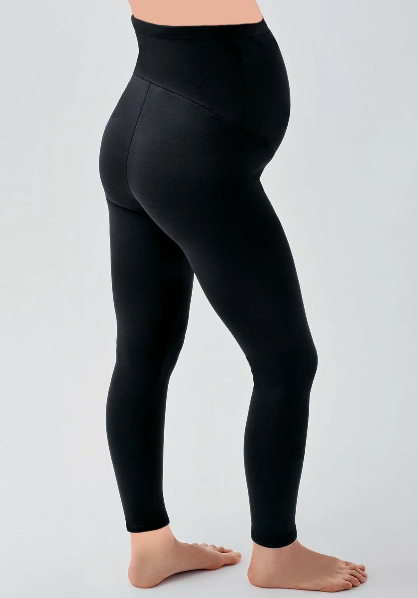 جوارب الشتاء للأمهات