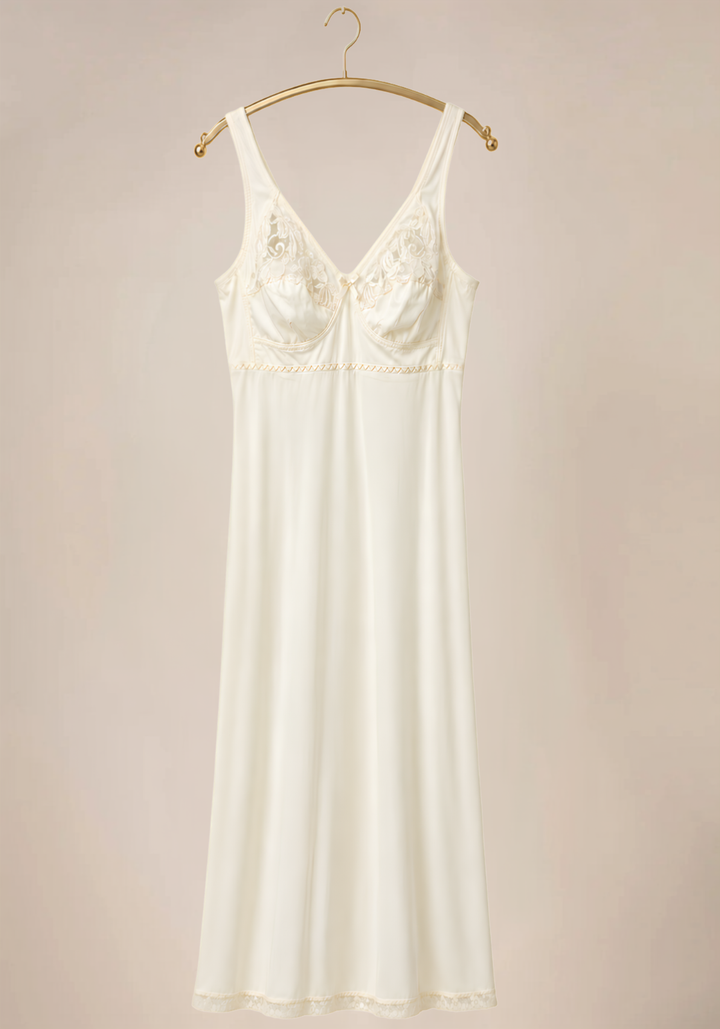Long Slip: Wide Shoulder Strap Half Lace Unpadded Cup Long Under Slip