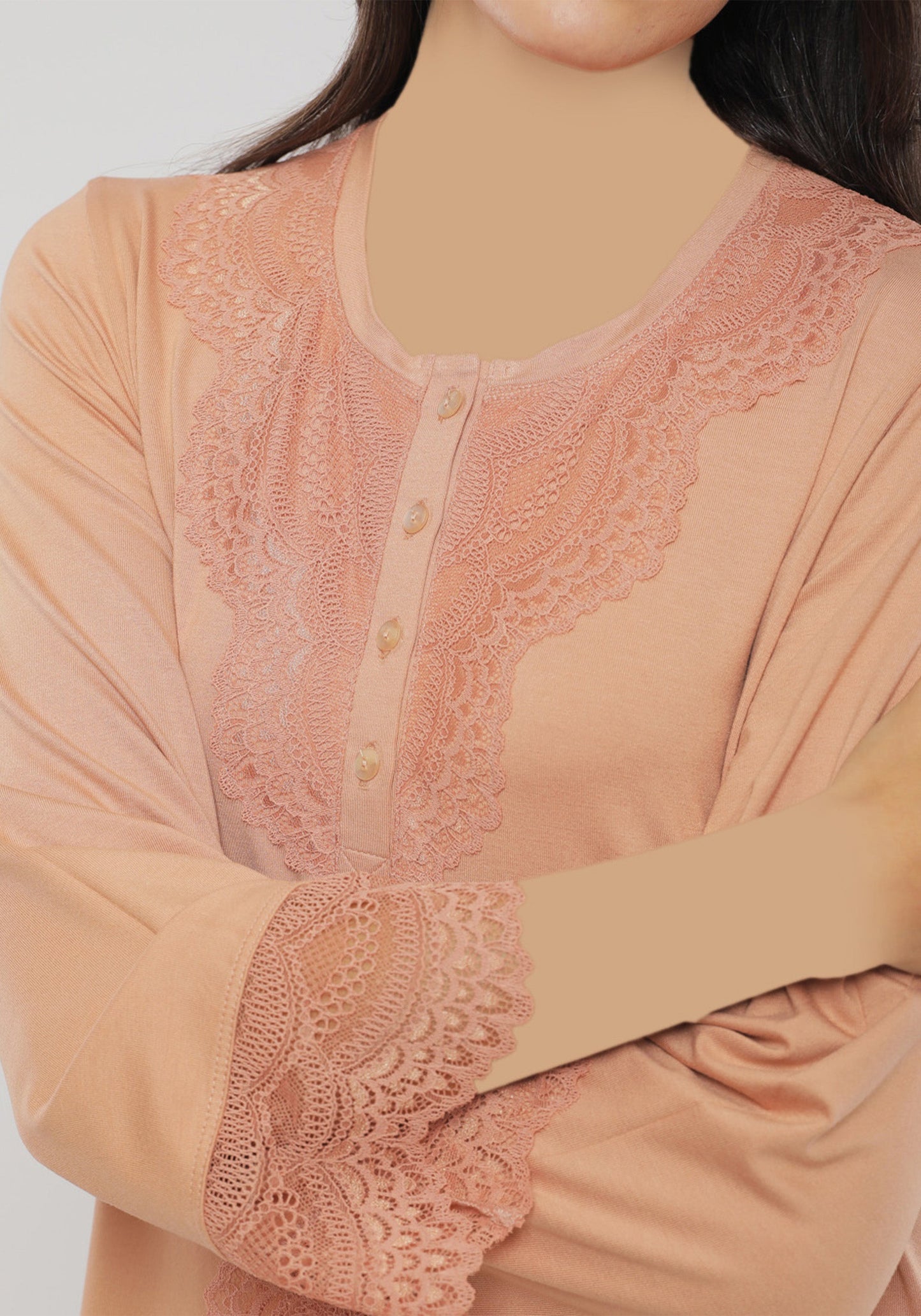 فستان طويل الأكمام من S&amp;L