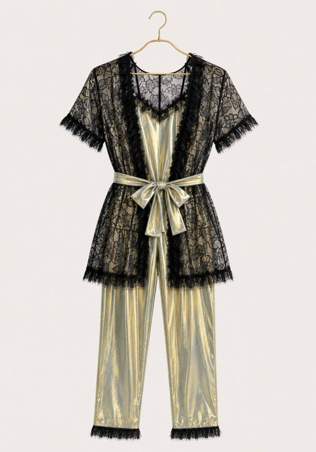 3 Pieces Pajamas: Disko Shoulder Strap Top And Pants And Full Dantel Short Sleeves Short Robe
