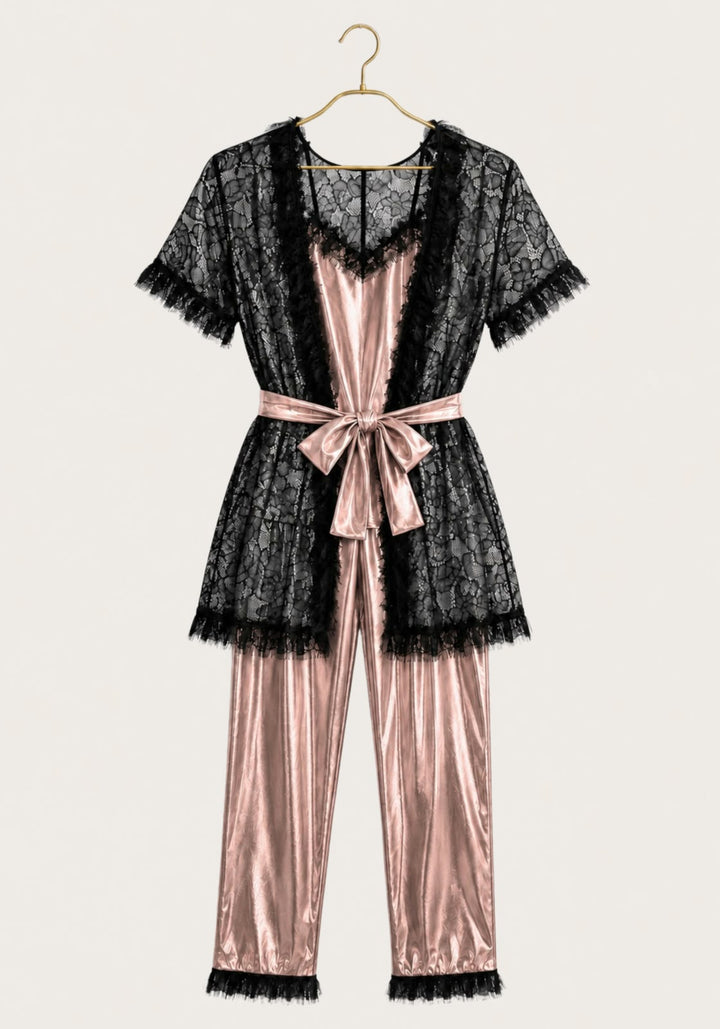 3 Pieces Pajamas: Disko Shoulder Strap Top And Pants And Full Dantel Short Sleeves Short Robe