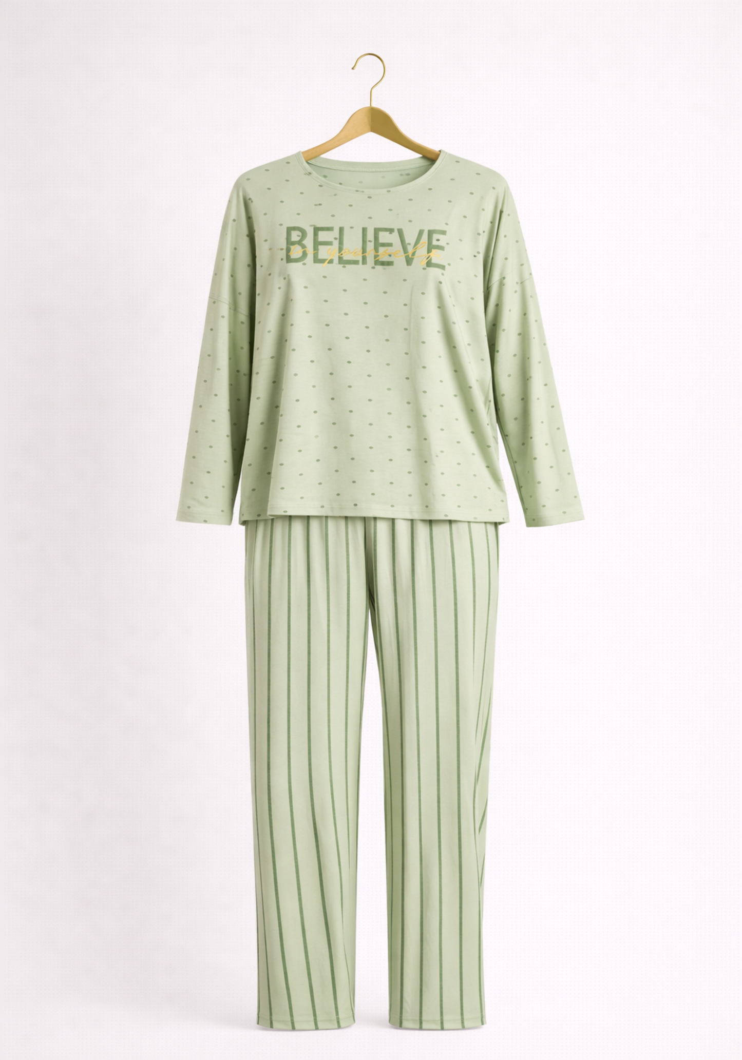 Round Neck Long Sleeve Pajamas: Dotted Top And Striped Pants (Vis Pes Els)