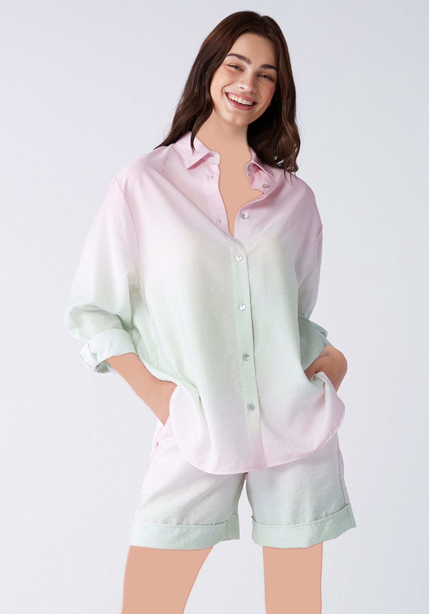 طقم شورت بأزرار وياقة من S&amp;L