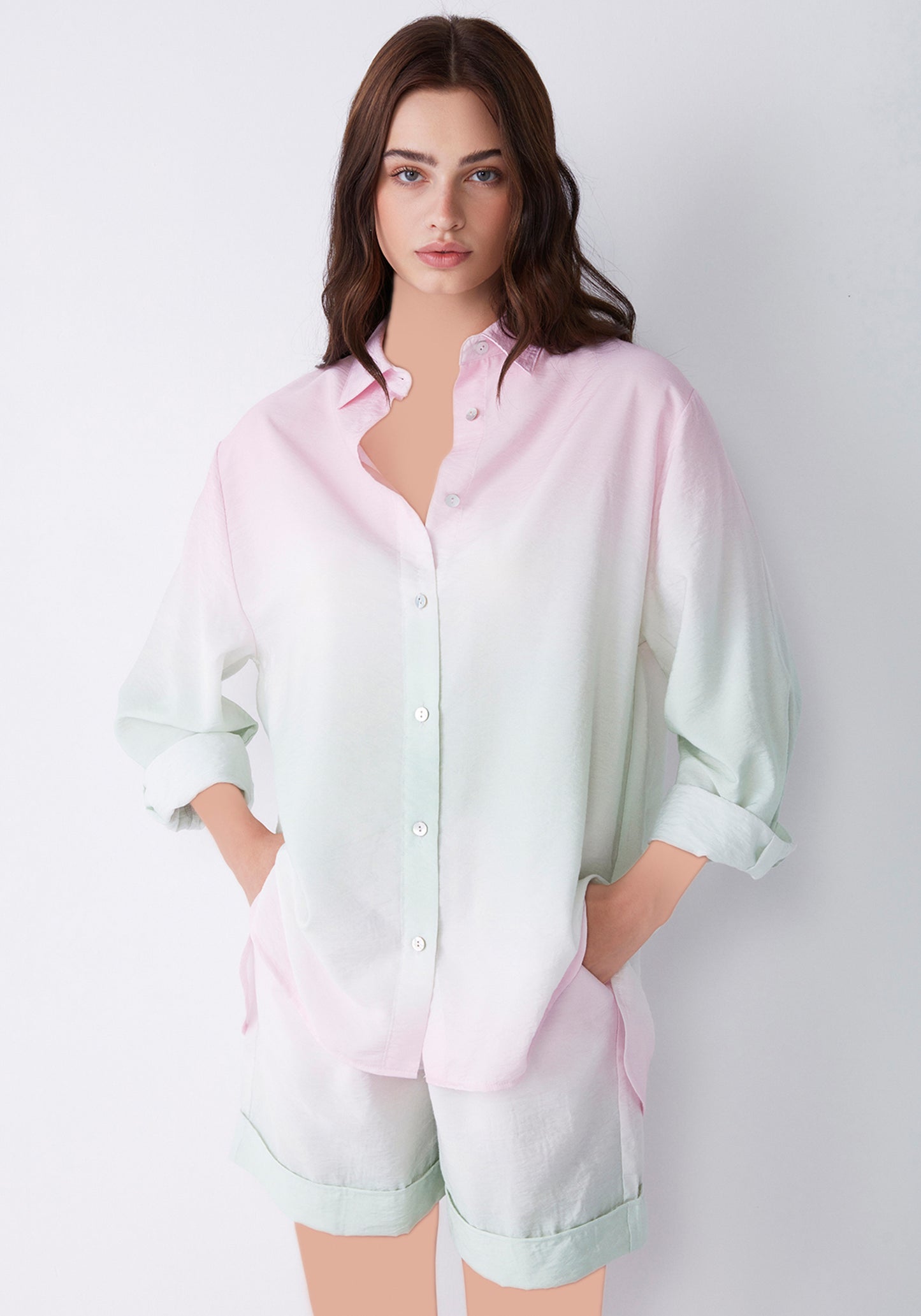 طقم شورت بأزرار وياقة من S&amp;L