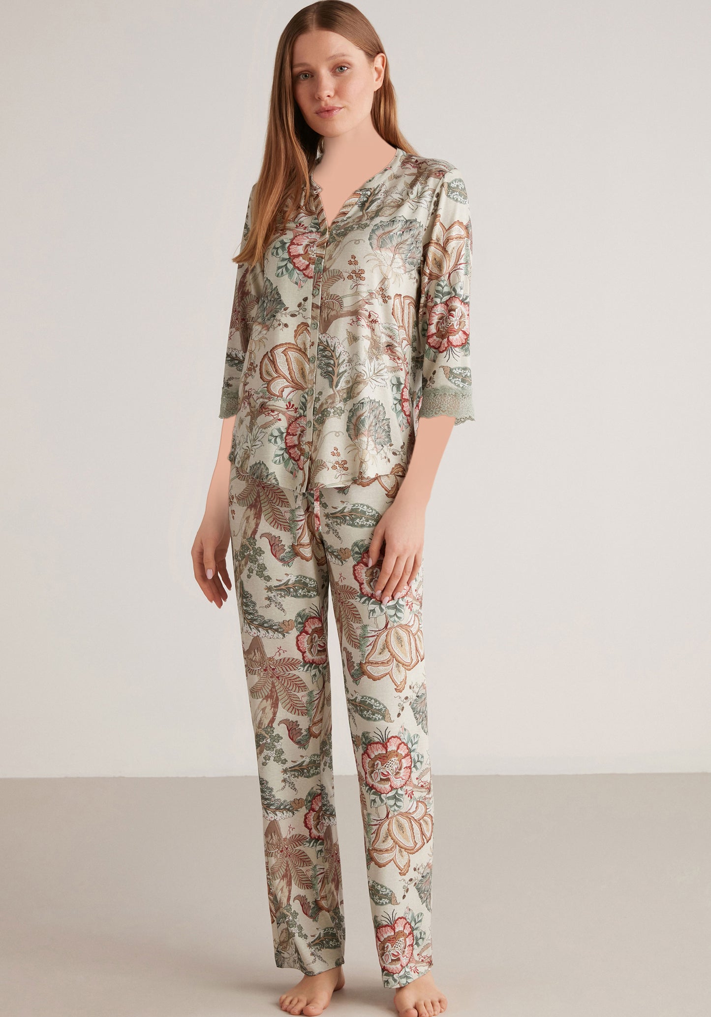 S&L Button Lace Pajama