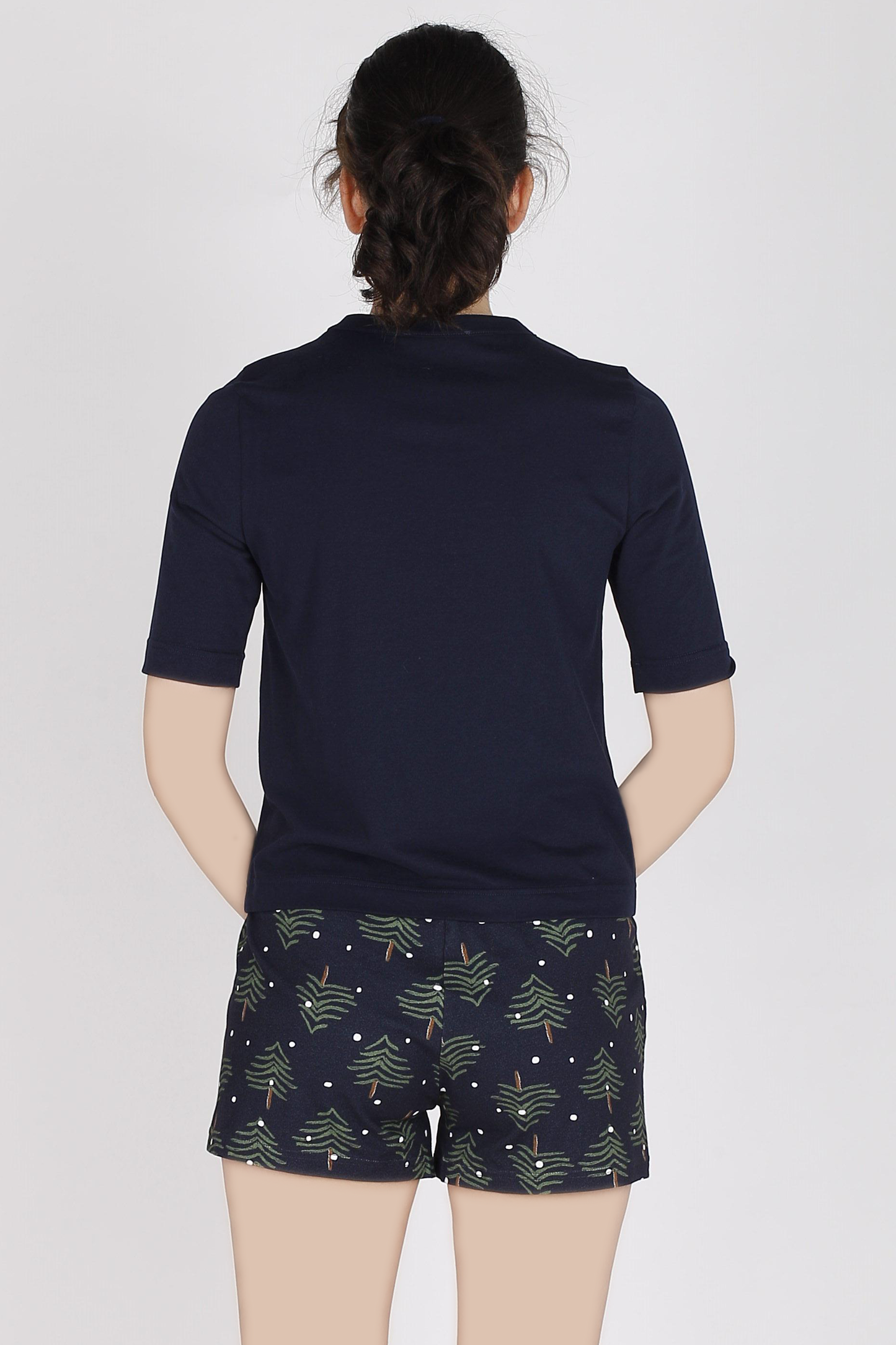 مجموعة قصيرة من الأسهم والسندات